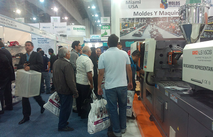Lanson injection molding machine in Mexico exhibition