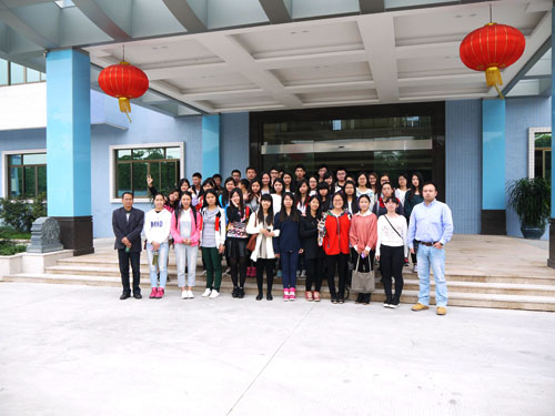 44 siswa dari perguruan tinggi Politeknik Shunde mengunjungi dan belajar di Lanson